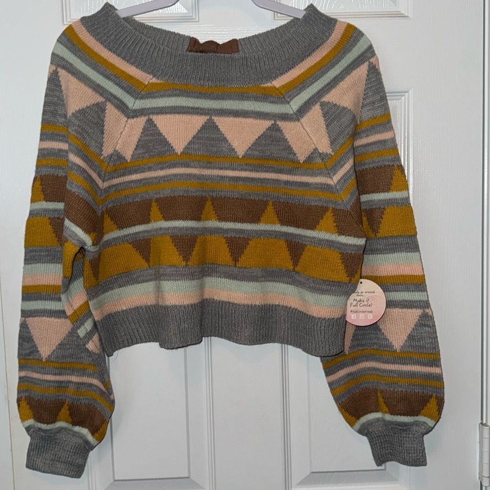 Full Circle Cropped Striped Sweater W/ Tie Back Neck NWT Size Small